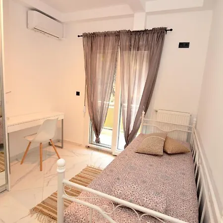 La Casa Blanca * Kavala
